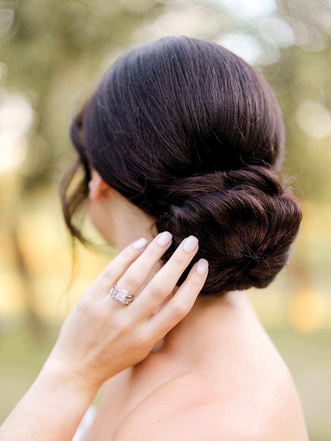 Bride Hair and Ring Detail